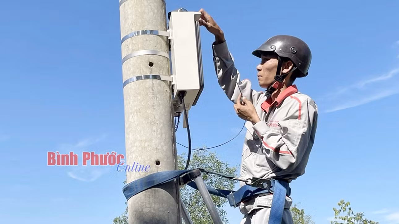 Bình Phước: Phát triển hạ tầng phục vụ chuyển đổi số ảnh 1 Bình Phước: Phát triển hạ tầng phục vụ chuyển đổi số ảnh 1