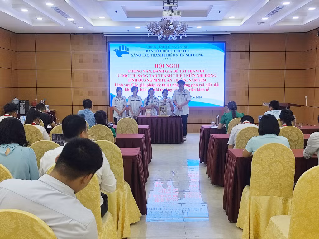 Hội nghị phỏng vấn, đánh giá các đề tài tham dự Cuộc thi Sáng tạo thanh thiếu niên, nhi đồng tỉnh Quảng Ninh lần thứ IX.