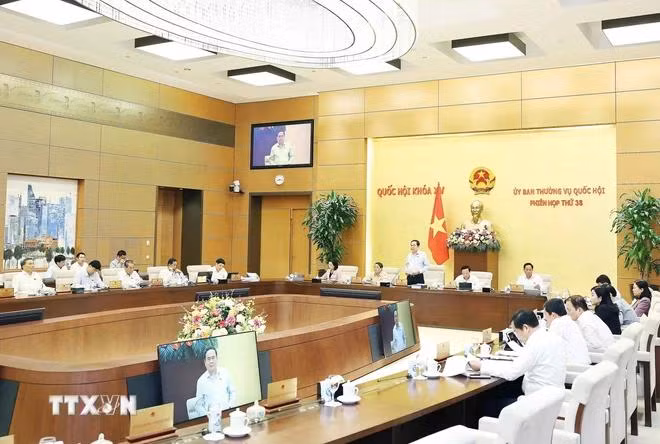 Quang cảnh Phiên họp thứ 38 của Ủy ban Thường vụ Quốc hội. (Ảnh: Thống Nhất/TTXVN)
