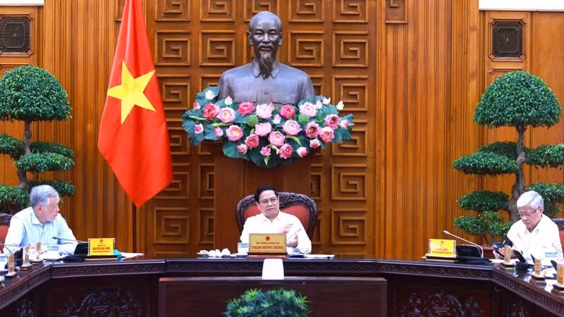 Thủ tướng Phạm Minh Chính chủ trì cuộc họp. (Ảnh: Trần Hải)