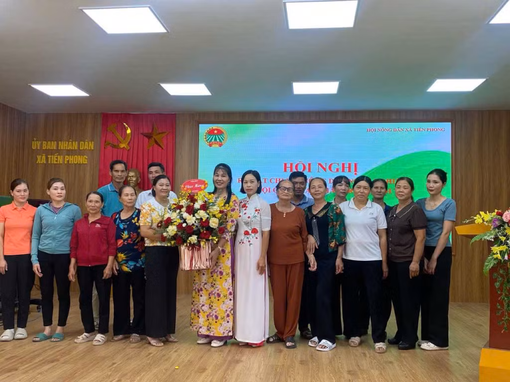 Chi hội Nông dân giúp nhau phát triển kinh tế xã Tiền Phong (TX Quảng Yên) được thành lập trên nguyên tắc "5 tự", "5 cùng". Ảnh: HND TX Quảng Yên.
