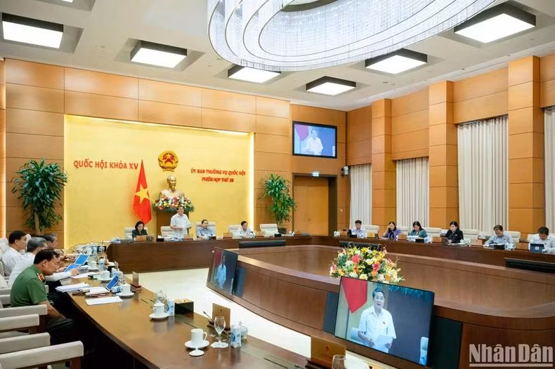 Phó Chủ tịch Quốc hội Nguyễn Đức Hải phát biểu kết luận. (Ảnh: DUY LINH)