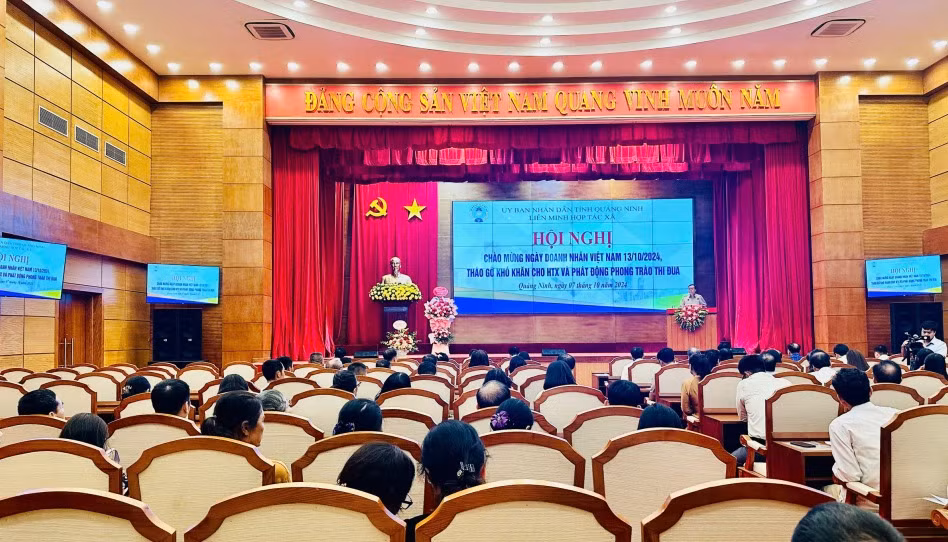 Quang cảnh hội nghị.
