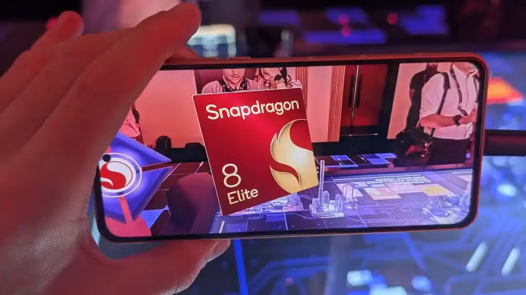 Qualcomm có thể bị cấm bán các dòng sản phẩm mới nếu bị ARM hủy bỏ giấy phép thiết kế chip. Ảnh: Foundry