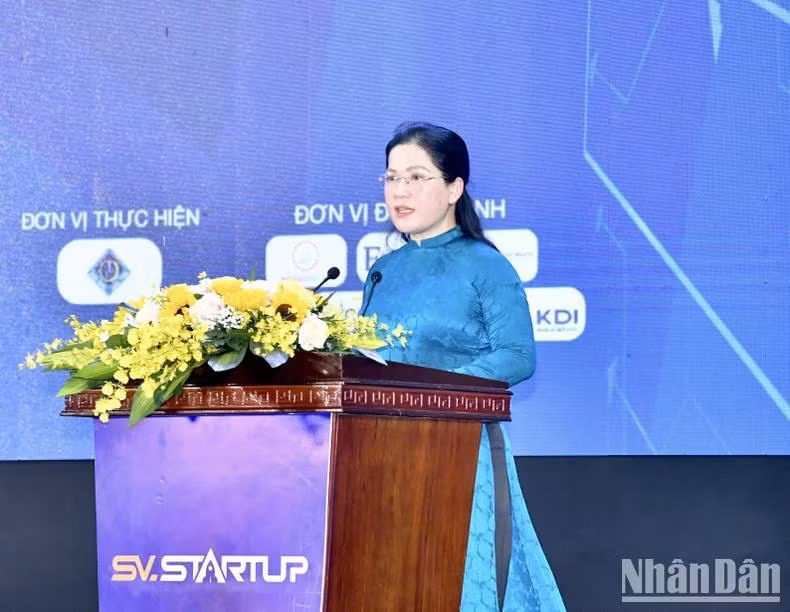 Thứ trưởng Giáo dục và Đào tạo Nguyễn Thị Kim Chi phát biểu tại sự kiện