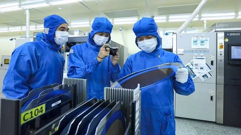 Vốn thực hiện của dự án đầu tư nước ngoài vào Việt Nam tiếp tục duy trì đà tăng trưởng.