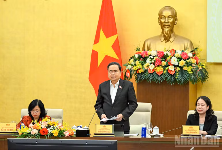 Chủ tịch Quốc hội Trần Thanh Mẫn phát biểu tại hội nghị sáng 26/2. (Ảnh: DUY LINH)