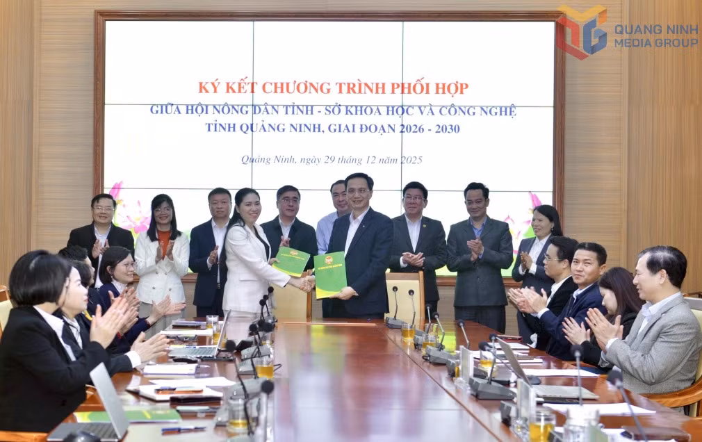 Sở KH&amp;CN và Hội Nông dân tỉnh ký kết Chương trình phối hợp giai đoạn 2026-2030.