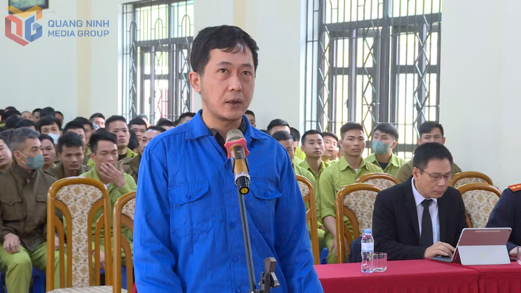 Bị cáo Nguyễn Thành Chung khai báo hành vi phạm tội.