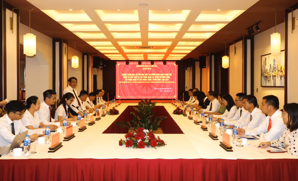 Quang cảnh hội nghị.