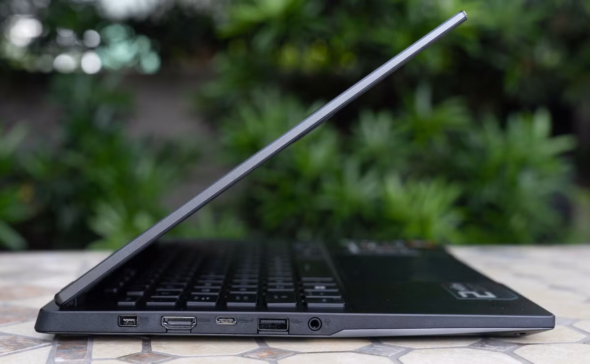 Laptop gaming 14 inch mỏng nhẹ nhất tại Việt Nam ảnh 6