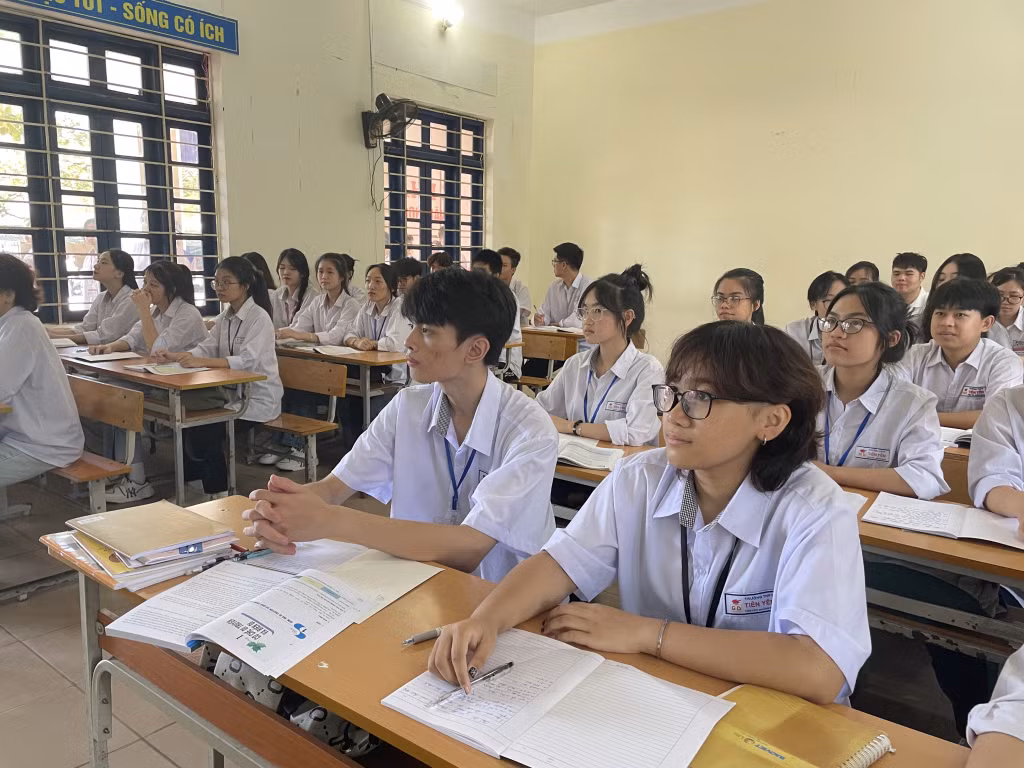 Năm học 2024-2025, Trường THCS thị trấn Tiên Yên sẽ sáp nhập vào Trường THPT Tiên Yên thành Trường THCS&amp;THPT Tiên Yên.