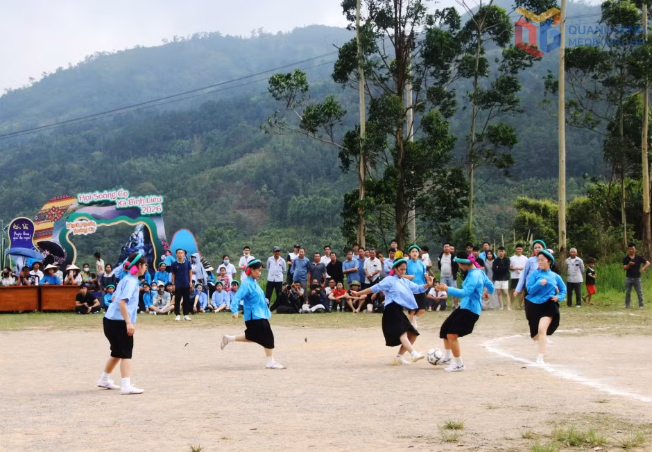 Bóng đá nữ dân tộc Sán Chỉ trở thành sản phẩm văn hóa du lịch đặc trưng của xã Bình Liêu, được tổ chức thường xuyên vào các dịp lễ hội, ngày hội, góp phần lan tỏa hình ảnh văn hóa, con người vùng cao đậm đà bản sắc.