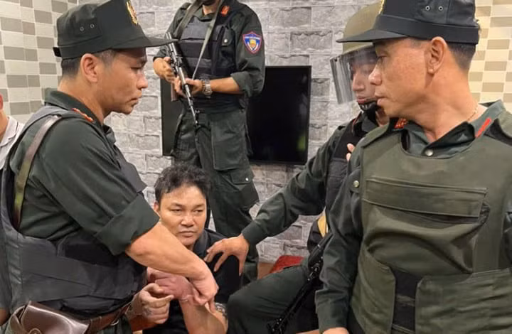 Dũng “Mắm” bị lực lượng chức năng bắt giữ.