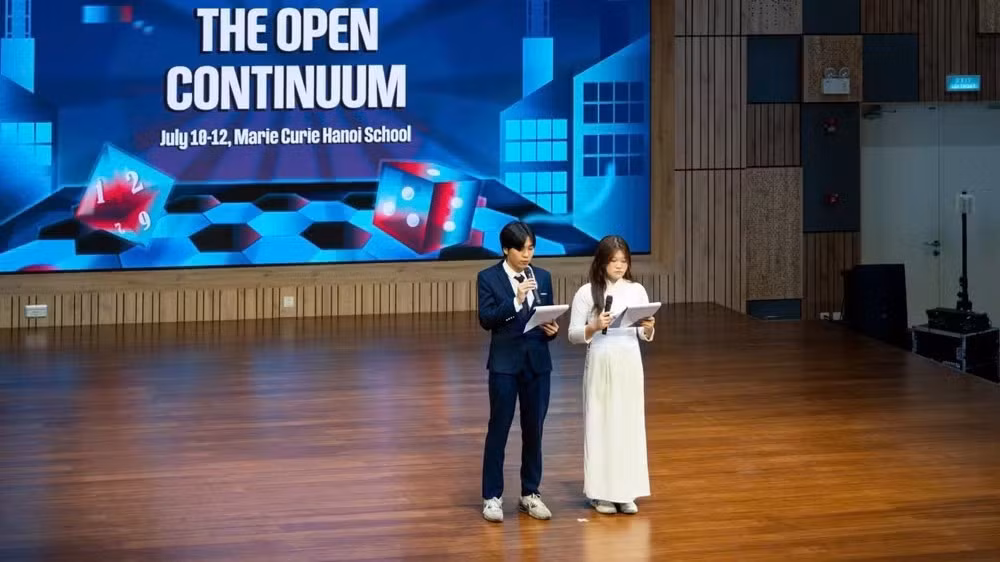 Hội nghị Mô phỏng Liên hợp quốc tạo ra một môi trường giúp các bạn trẻ gia tăng nhận thức về các vấn đề toàn cầu.
