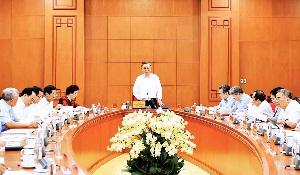 Tổng Bí thư, Chủ tịch nước Tô Lâm phát biểu kết luận tại cuộc làm việc với Bộ Nội vụ và một số cơ quan về chất lượng nguồn lao động, giải pháp tạo việc làm bền vững và công tác đào tạo nhân lực. (Ảnh: ĐĂNG KHOA)