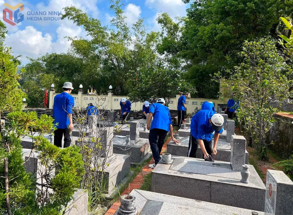 Đoàn Thanh niên phường Hà Tu tổ chức ra quân 