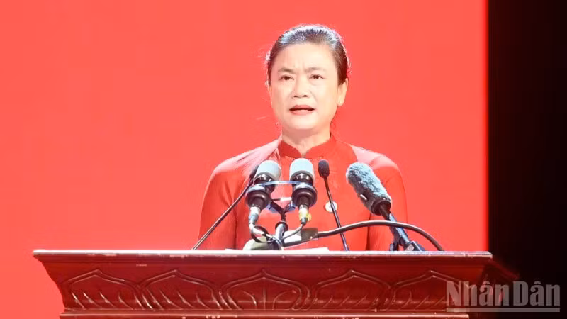 Chủ tịch Hội Chữ thập đỏ Việt Nam Đỗ Thị Thu Thảo phát biểu khai mạc. (Ảnh: ĐĂNG KHOA)