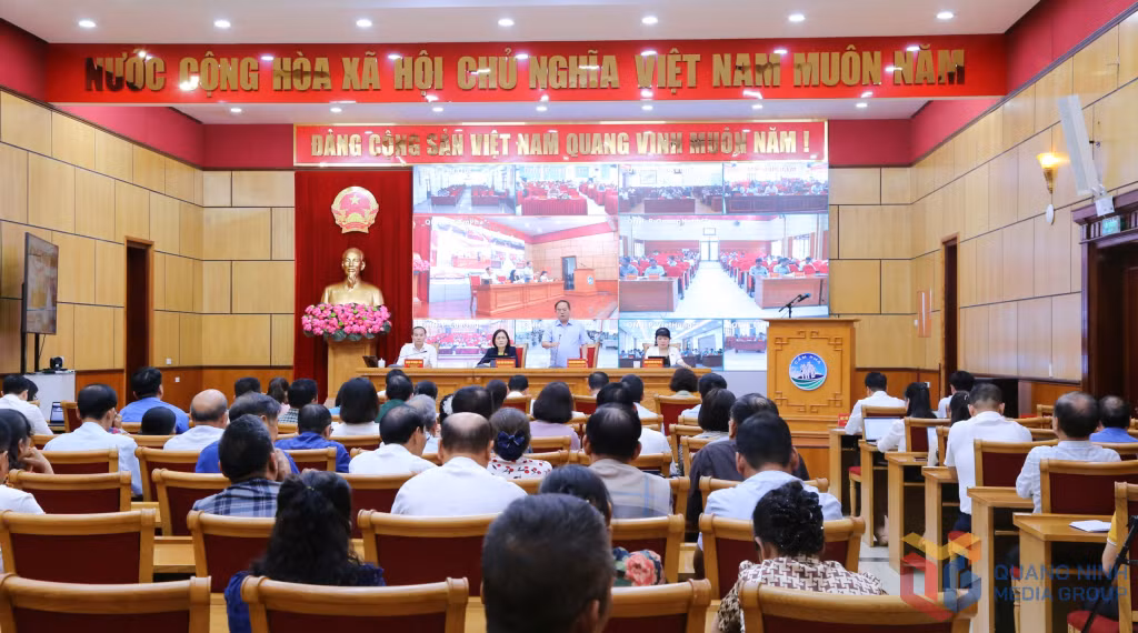 Đoàn ĐBQH tỉnh tổ chức hội nghị tiếp xúc cử tri sau Kỳ họp thứ nhất, Quốc hội khóa XVI, theo hình thức trực tiếp tại phường Cẩm Phả vào ngày 6/5/2026.