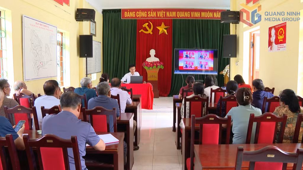 Việc ứng dụng trí tuệ nhân tạo (AI) đã góp phần nâng cao chất lượng sinh hoạt chi bộ của các thôn trên địa bàn xã Đường Hoa.