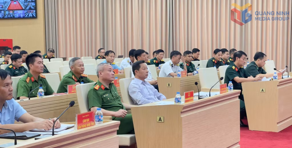Các đại biểu dự hội nghị tại điểm cầu Quảng Ninh.
