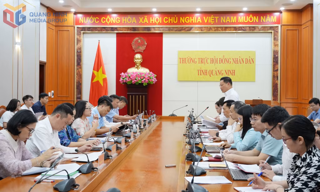 Đoàn giám sát của Thường trực HĐND tỉnh làm việc với UBND tỉnh về triển khai mục tiêu giảm nghèo bền vững trên địa bàn tỉnh giai đoạn 2021-2025.
