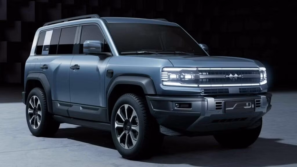 Fang Cheng Bao Leopard 5 nằm trong phân khúc đối đầu với Toyota Land Cruiser