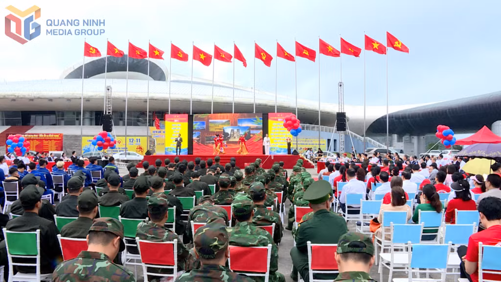 Tỉnh Quảng Ninh hưởng ứng mạnh mẽ Ngày Pháp luật Việt Nam 2025.