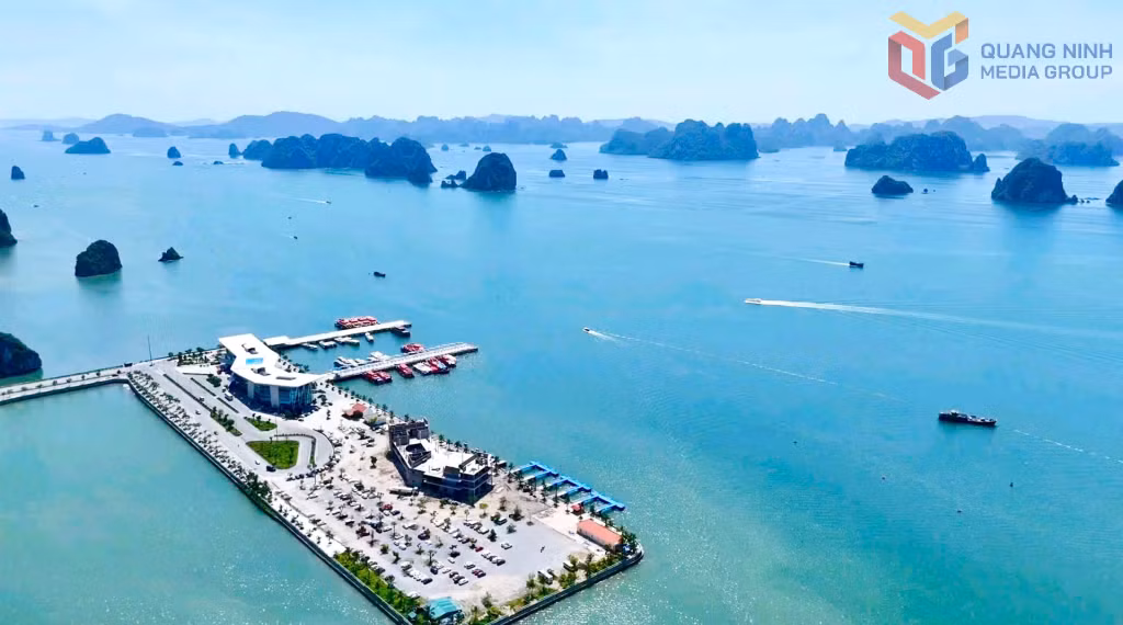 Bến cảng cao cấp Ao Tiên do Công ty TNHH MTV Du lịch Mai Quyền đầu tư. Ảnh: Mạnh Trường