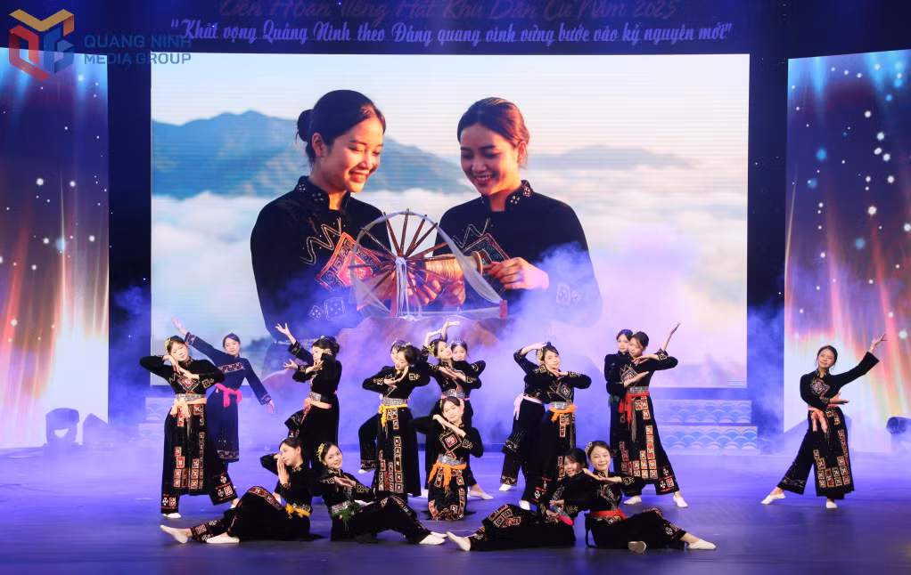 Tiết mục múa 
