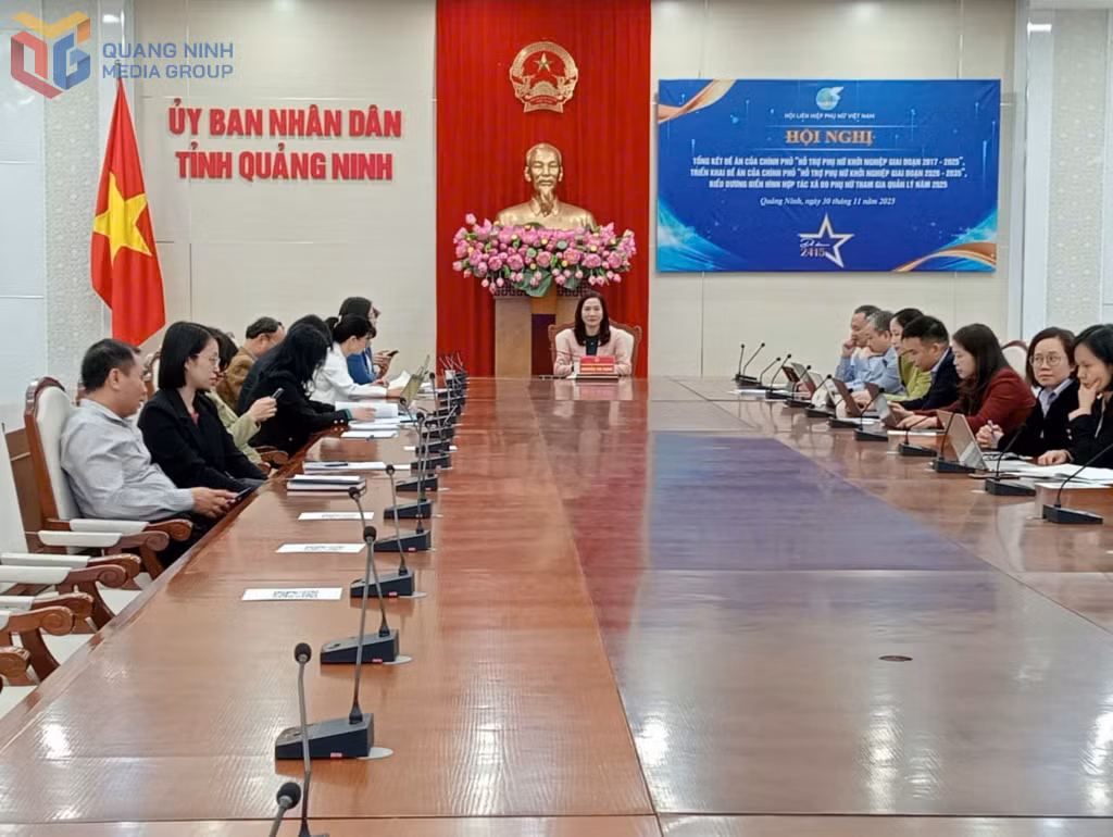 Đồng chí Nguyễn Thị Hạnh, Phó Chủ tịch UBND tỉnh chủ trì tại điểm cầu Quảng Ninh.
