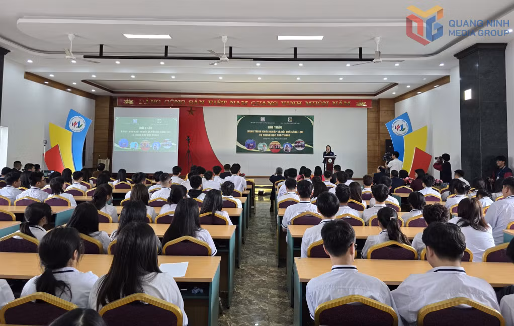 Quang cảnh hội thảo.