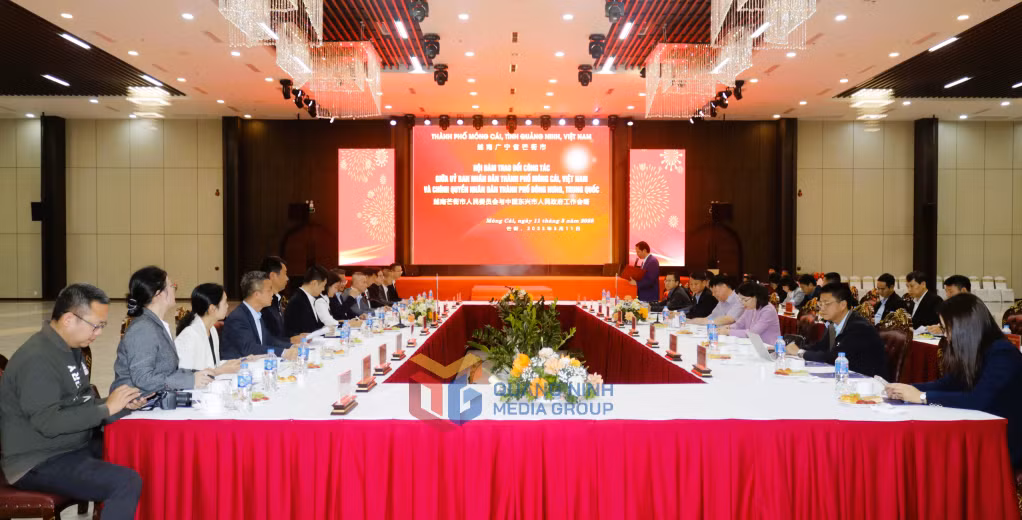 Quang cảnh hội đàm.