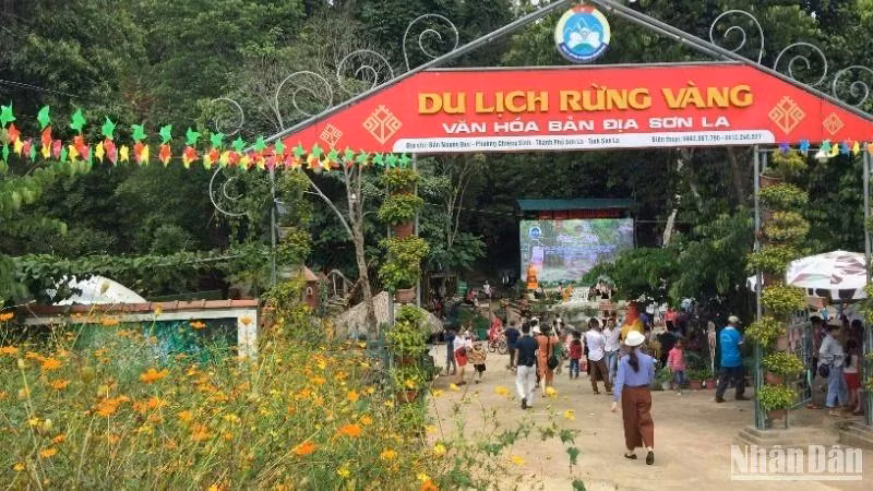 Xu hướng du lịch trải nghiệm văn hóa bản địa, ẩm thực lên ngôi. (Ảnh: HÀ THANH)