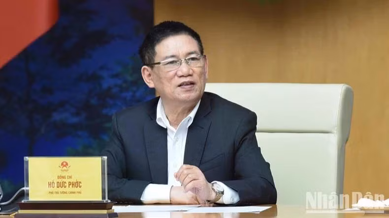 Phó Thủ tướng Chính phủ Hồ Đức Phớc phát biểu ý kiến tại Hội nghị. (Ảnh: TRẦN HẢI)