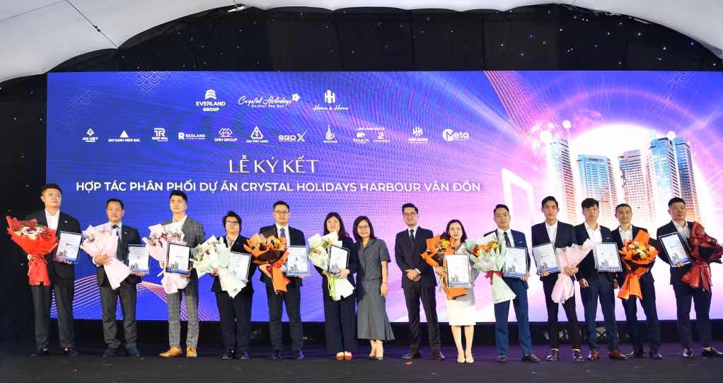 Các sàn BĐS uy tín hàng đầu thị trường phân phối dự án Crystal Holidays Harbour Vân Đồn.
