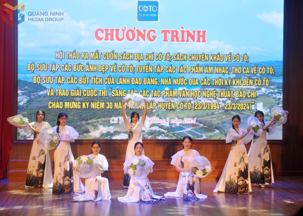 Lực lượng biểu diễn chiếm đa số so với lực lượng sáng tác trong lĩnh vực âm nhạc, sân khấu của Quảng Ninh.