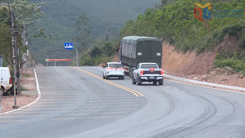 Khi hoàn thành, Quốc lộ 18 đoạn Ngã ba Yên Than sẽ đảm bảo cho 4 làn xe lưu thông.