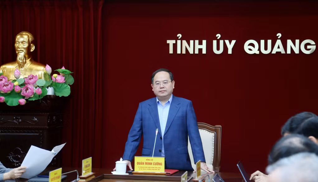 ồng chí Quản Minh Cường, Ủy viên Trung ương Đảng, Bí thư Tỉnh ủy, Trưởng Đoàn ĐBQH tỉnh làm việc với Sở Dân tộc và Tôn giáo