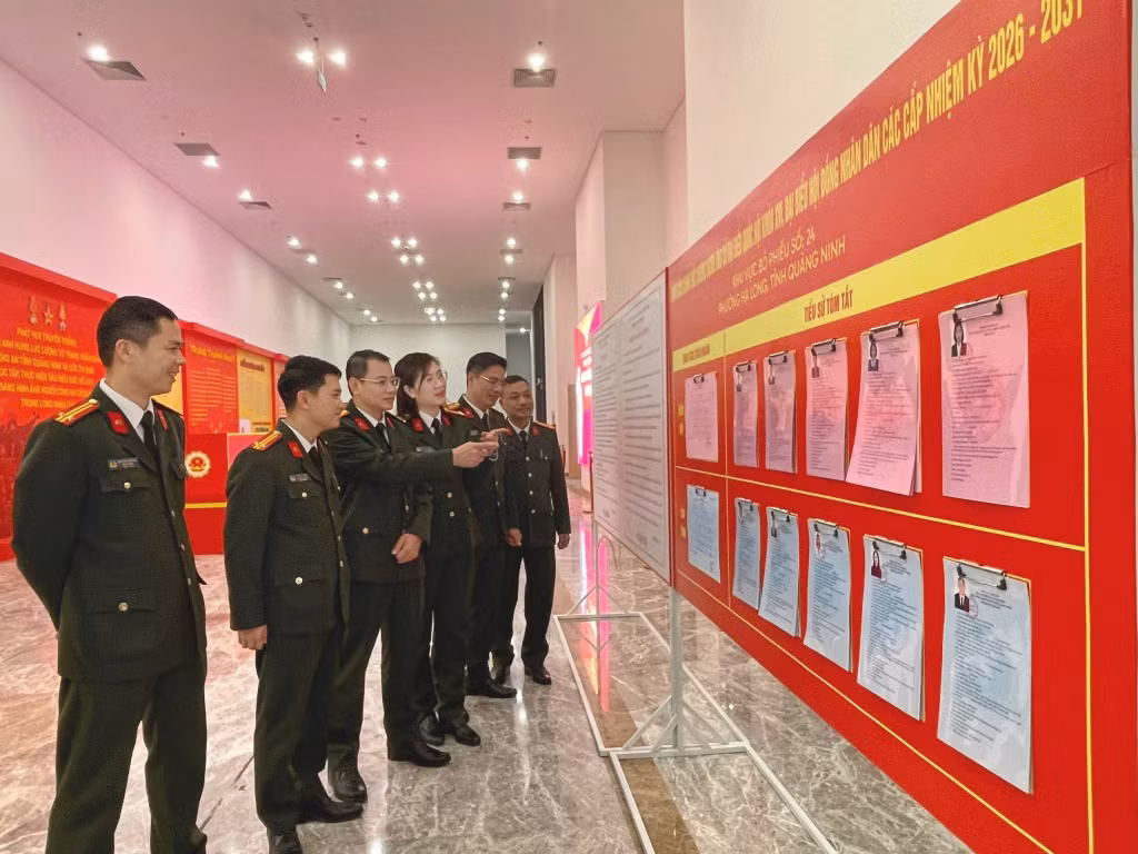 Mọi công tác chuẩn bị cho cuộc bầu cử được Công an tỉnh đảm bảo tốt để cuộc bầu cử diễn ra thành công tốt đẹp.