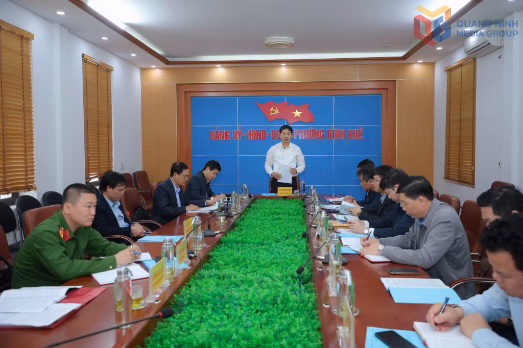 Đồng chí Nguyễn Văn Công, Phó Chủ tịch UBND tỉnh, Phó trưởng Ban bầu cử đại biểu Quốc hội khóa XVI đơn vị số 1, tỉnh Quảng Ninh phát biểu chỉ đạo tại cuộc kiểm tra. 