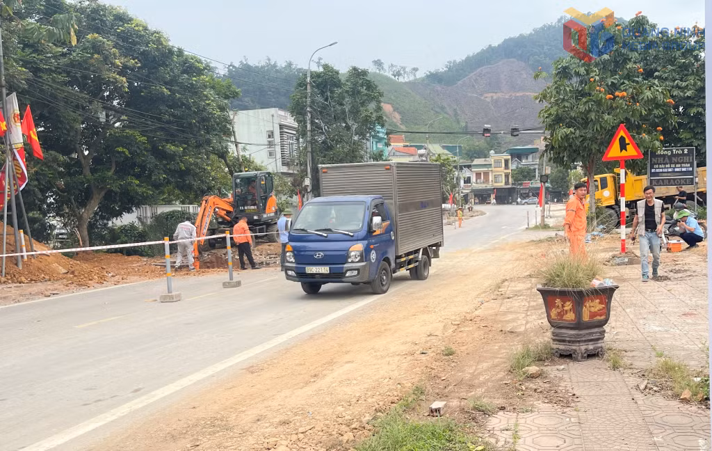 Sau thời gian kiến nghị, được Cục Đường bộ Việt Nam chấp thuận, tháng 12/2025, sở Xây dựng tiến hành cải tạo, xử lý bất cập hạ tầng giao thông khu vực Ngã ba Yên Than. Công trình dự kiến hoàn thành trong tháng 3 này.