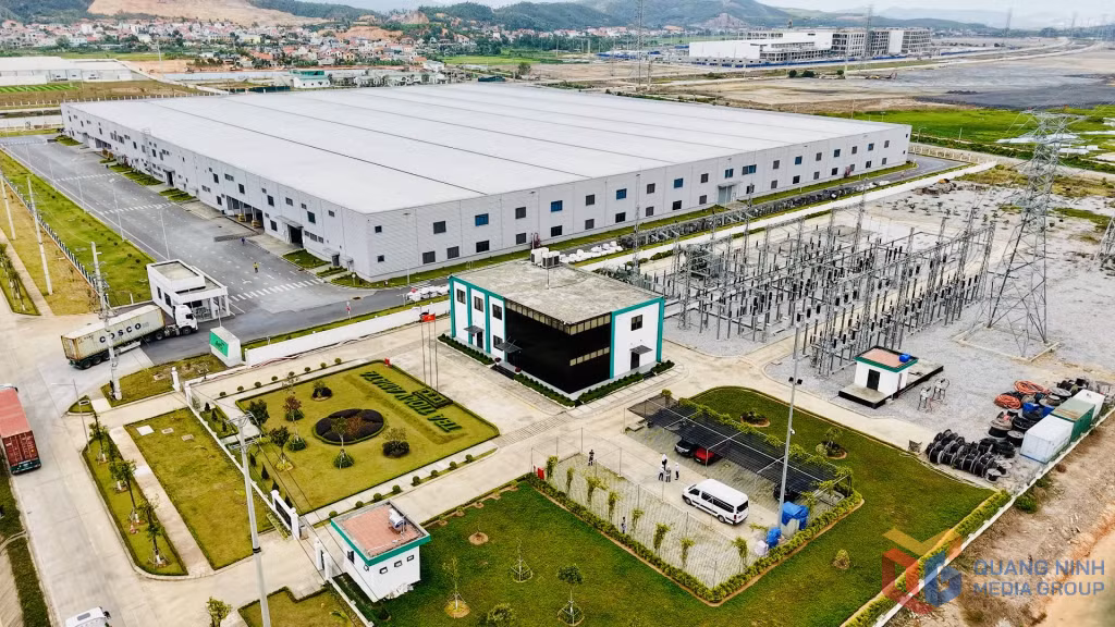 KCN Sông Khoai sẽ lắp đặt khoảng 200MW năng lượng mặt trời khi toàn bộ KCN vào hoạt động sản xuất. Trong đó, năm 2025 đã lắp đặt 15MW, 2026 dự kiến lắp đặt 25MW.