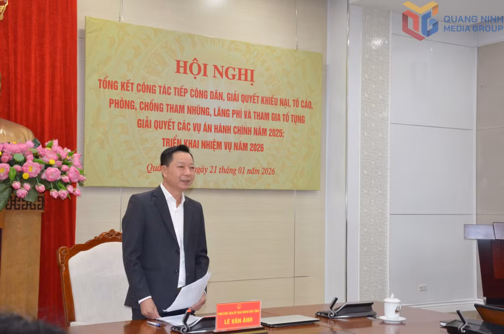 Đồng chí Lê Văn Ánh, Phó Chủ tịch UBND tỉnh kết luận chỉ đạo tại hội nghị.
