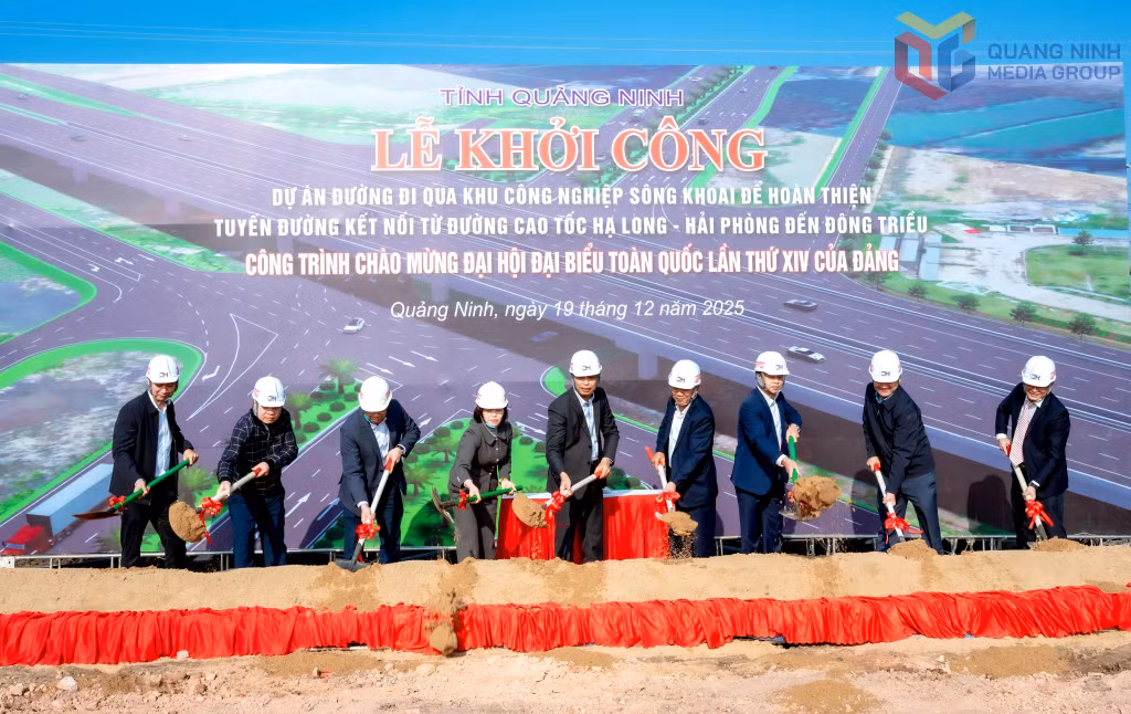 Lễ khởi công dự án đường đi qua KCN Sông Khoai do Ban Quản lý dự án đầu tư xây dựng KVI làm chủ đầu tư, ngày 19/12/2025.