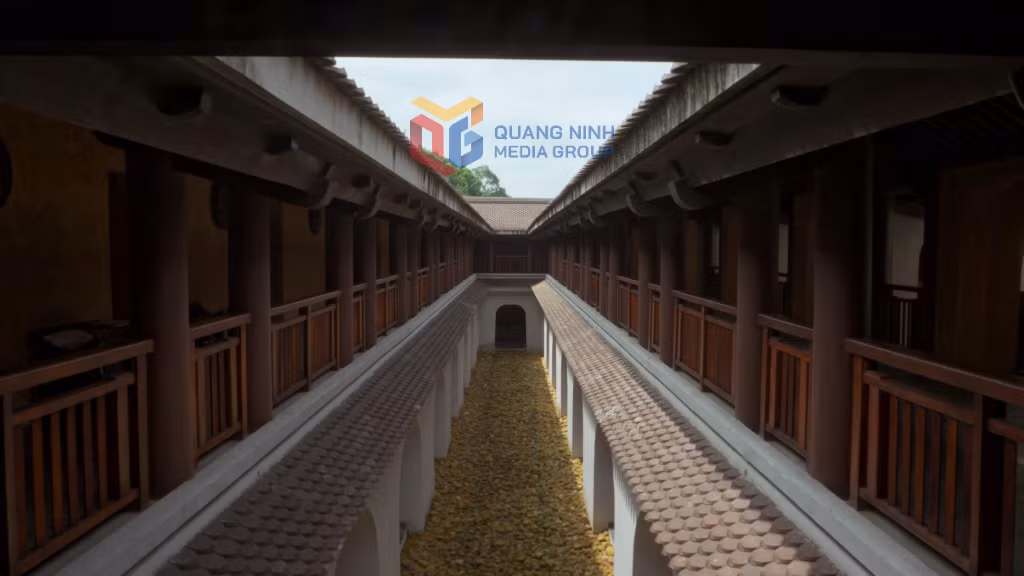 Legacy Yên Tử mang đậm kiến trúc kế thừa tinh hoa văn hóa thời Trần thế kỷ XIII, gắn với Thiền phái Trúc Lâm Yên Tử.