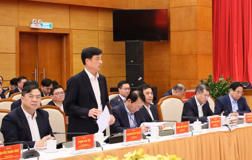 ...cùng với đó là những ý kiến đề xuất, gợi mở trong công tác phối hợp, liên kết phát triển trong vùng, liên vùng với các địa phương lân cận, đặc biệt là với Thủ đô Hà Nội.