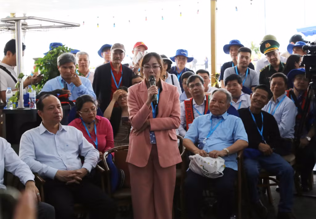 Đại diện HTX nuôi trồng thủy sản đề xuất một số nội dung.