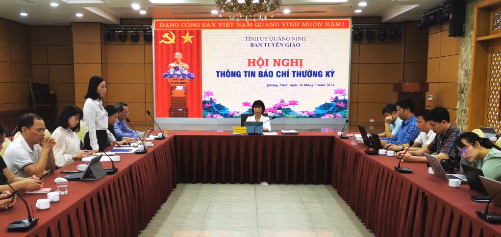 Quang cảnh hội nghị.