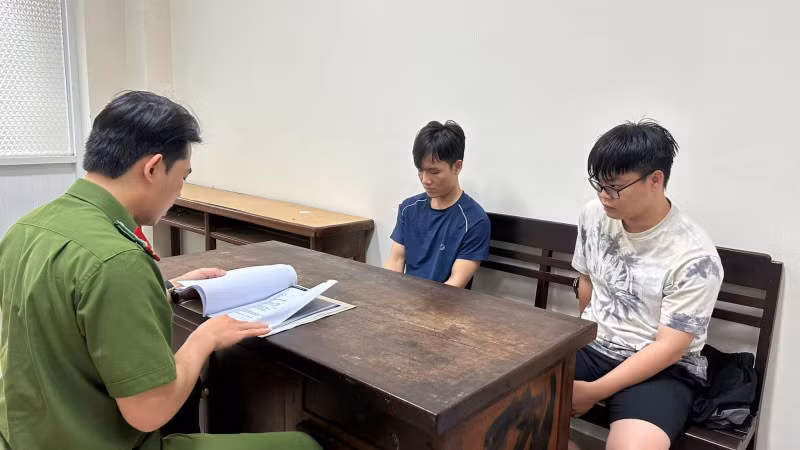 Các đối tượng sử dụng mạng máy tính để thực hiện hành vi lừa đảo, chiếm đoạt tài khoản bị Công an quận Sơn Trà phát hiện, bắt giữ.